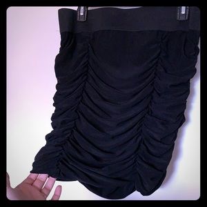 Black pucker skirt